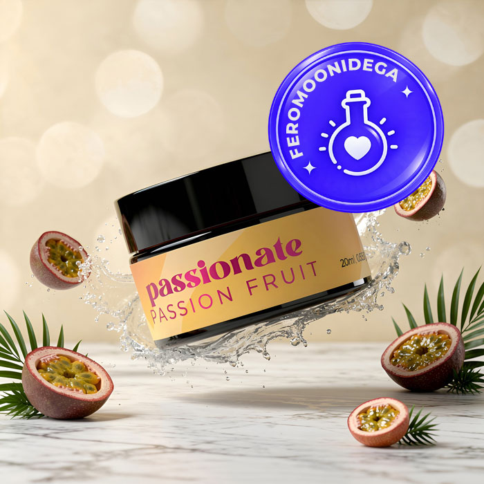 CRUSHIOUS Passionate Passion Fruit feromoonidega massaažiküünal (granadilli aroom) 20 ml